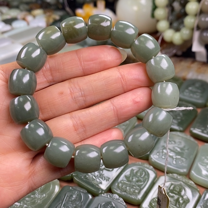 和田玉未镶嵌手链