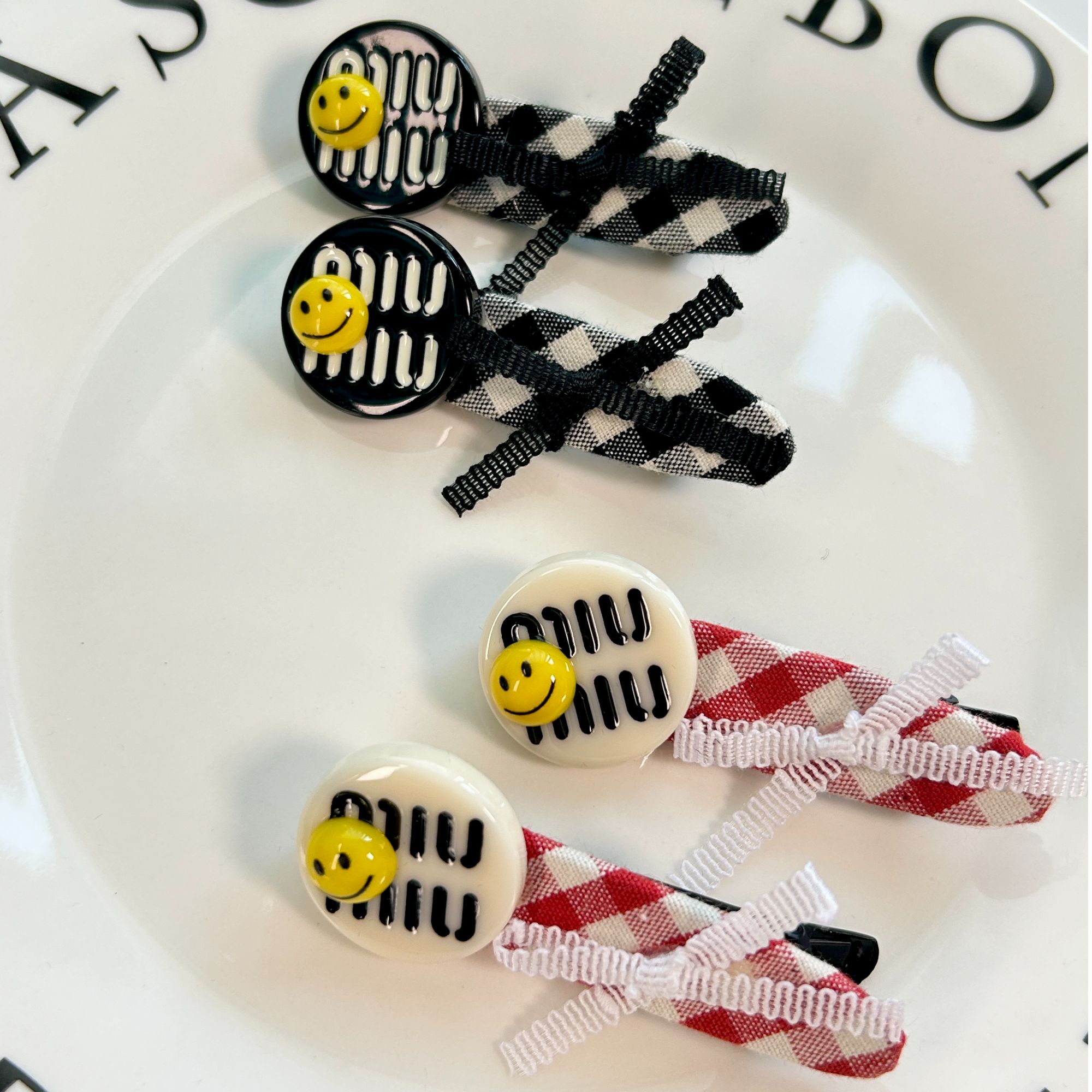 韩国博主同款笑脸格子可爱对夹