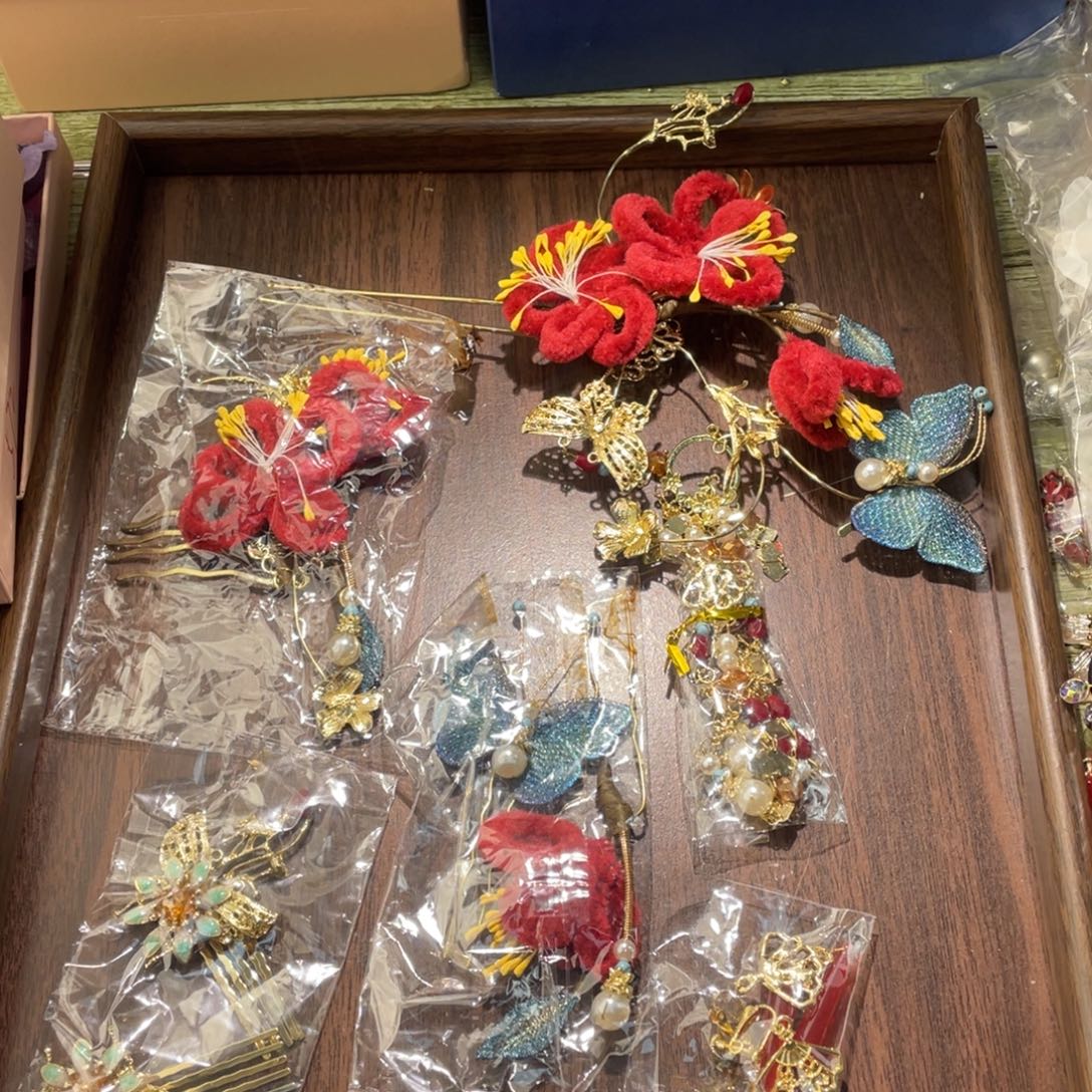 混合材质新娘头饰默认微瑕不退换