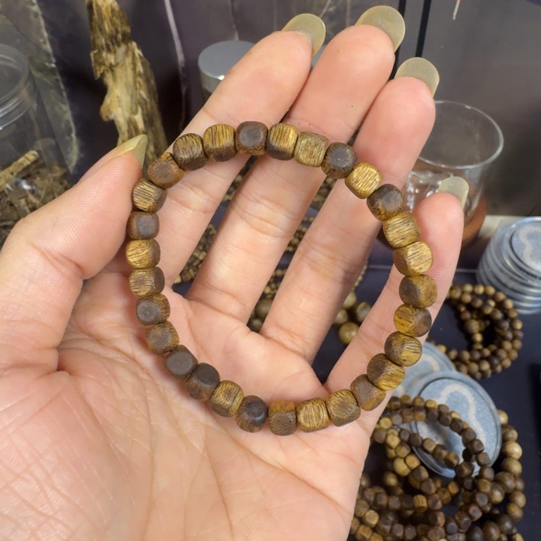 沉香碎屑沉香方糖珠奇楠沉香手链