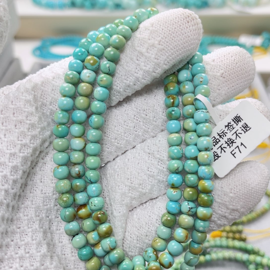 绿松石绿松石未镶嵌