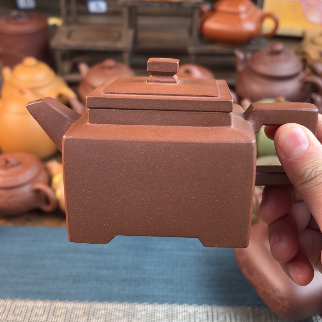 中***龙茶壶紫砂手工制作工艺精湛