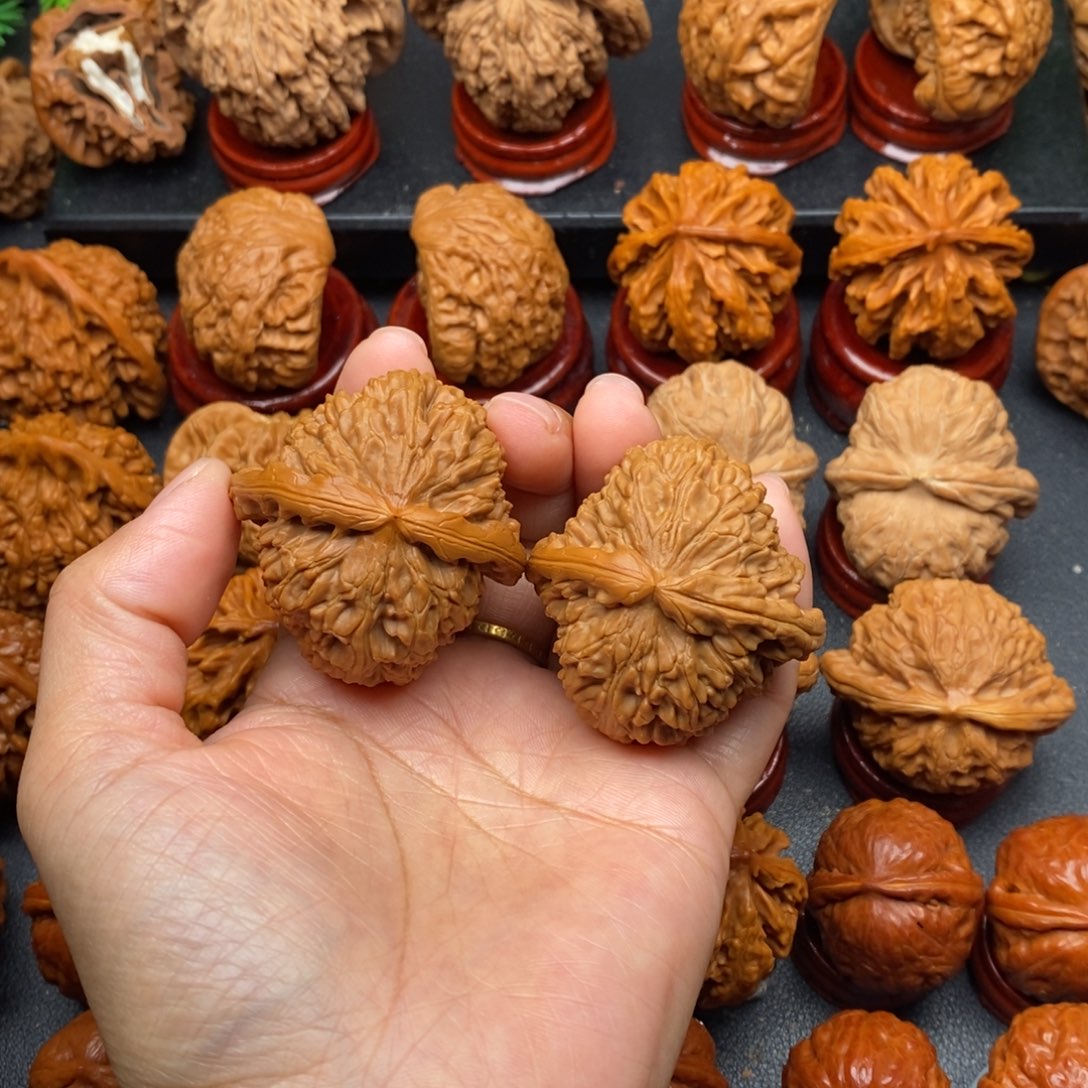 把件文玩核桃43白狮子