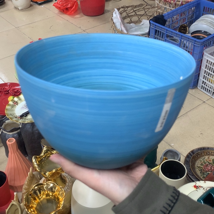 摆件浅*陶瓷。。。。。。。。。