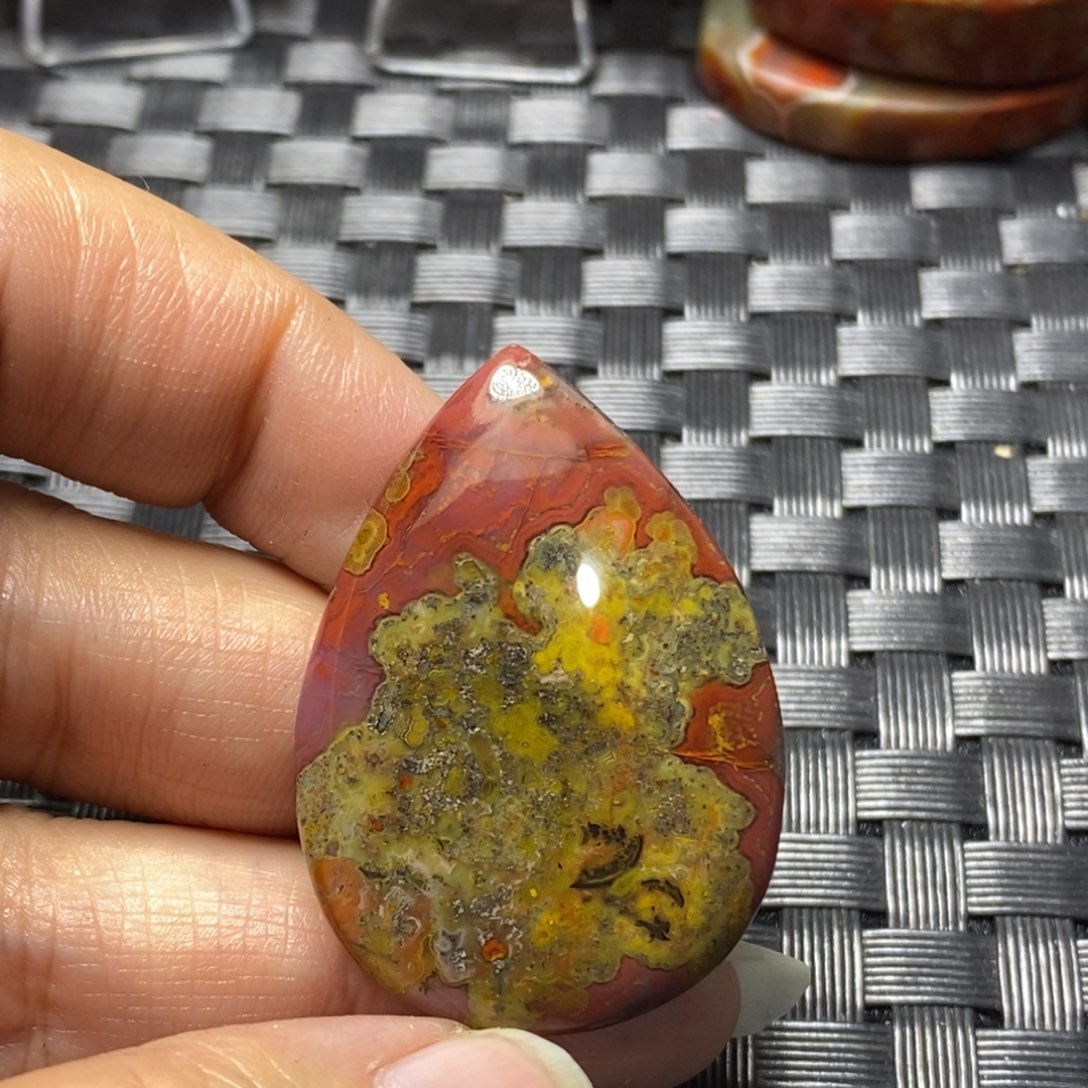 玛瑙/玉髓颈饰未镶嵌神****猫