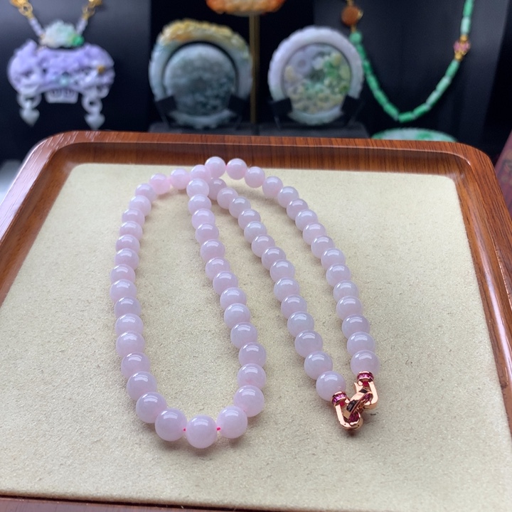 翡翠颈饰未镶嵌翡翠项链