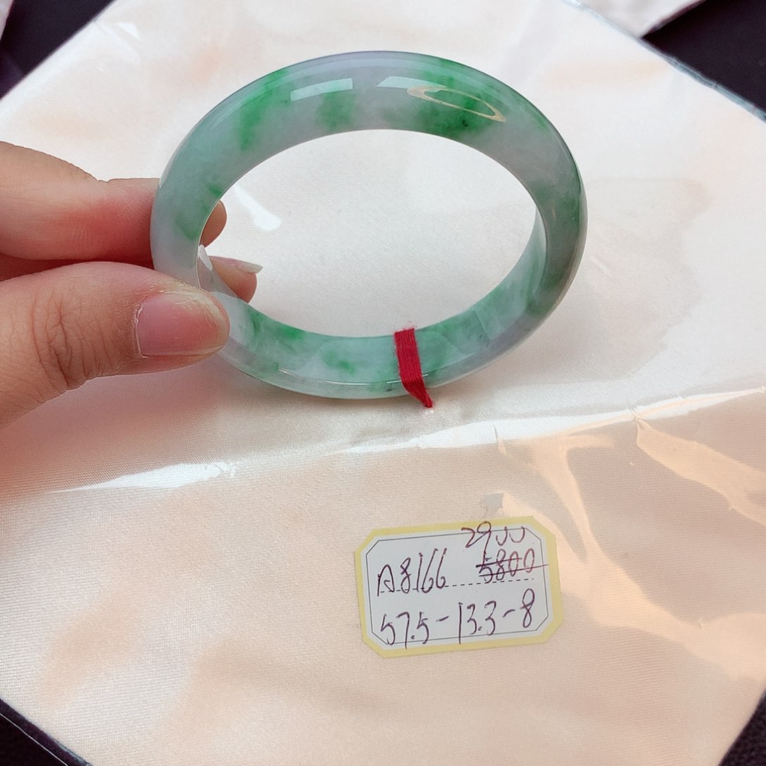 翡翠手镯未镶嵌天然缅甸翡翠A货