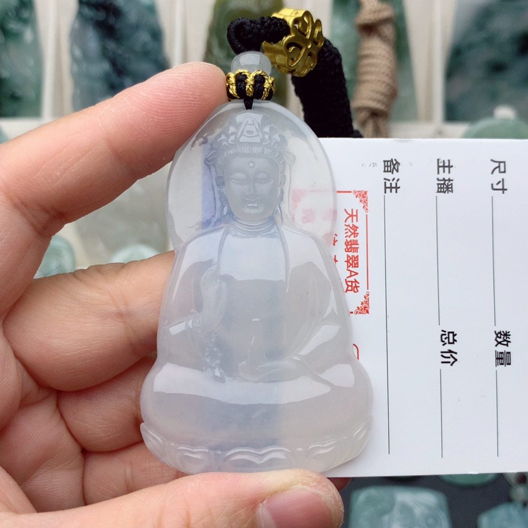 翡翠未镶嵌颈饰素衣观音