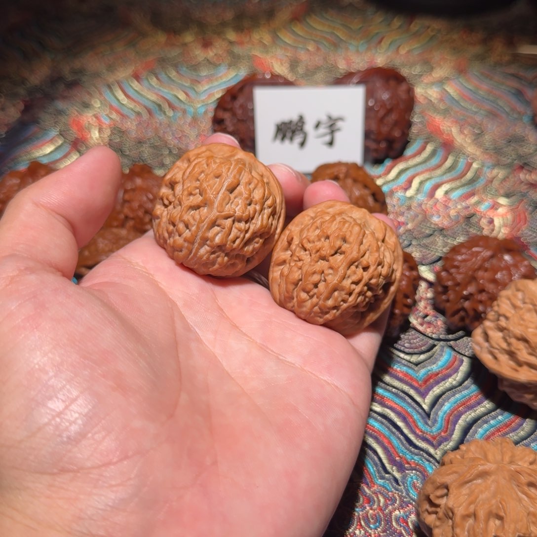 把件核桃740号38莲花虎文玩核桃