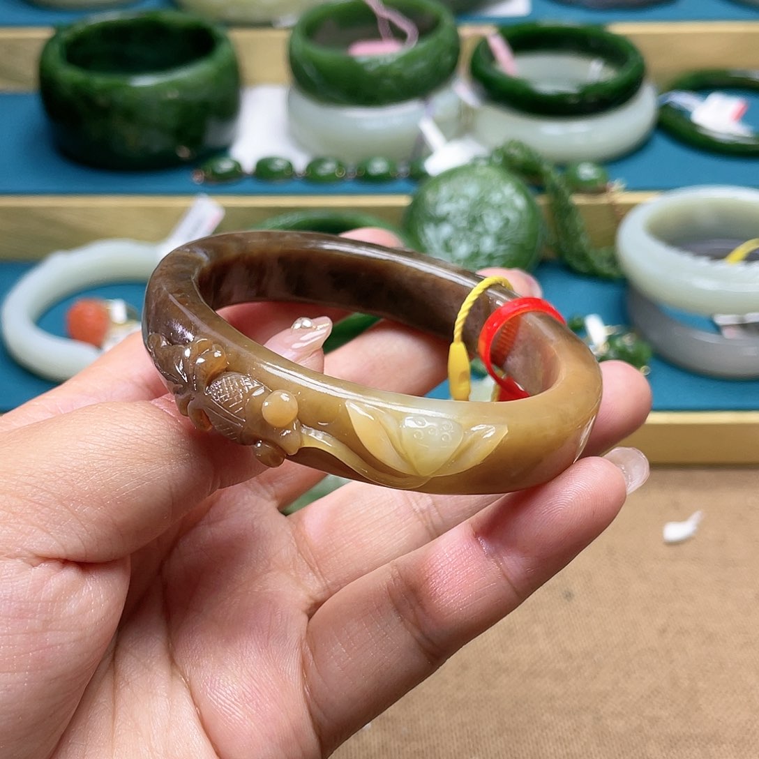 【闪购商品】和田玉手镯60圈口44未镶嵌