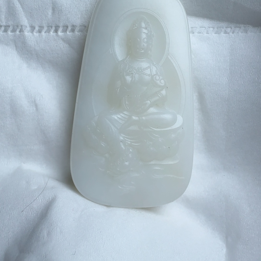 和田玉挂件未镶嵌皮*