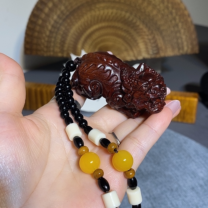 非洲紫檀（红花梨）非洲小叶紫檀手把件