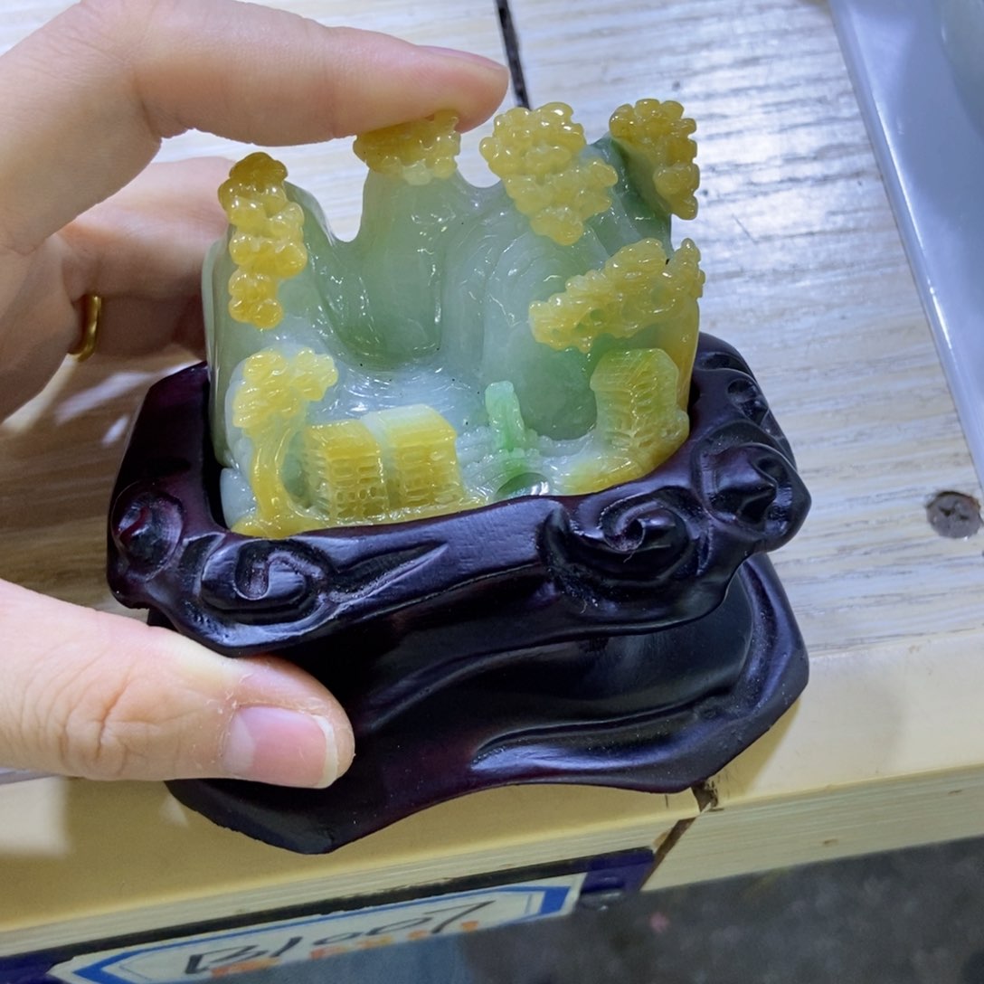 未镶嵌挂件翡翠用****6好看的翡翠小山水