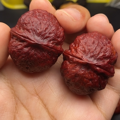 文玩核桃把件38尺蛇皮元宝