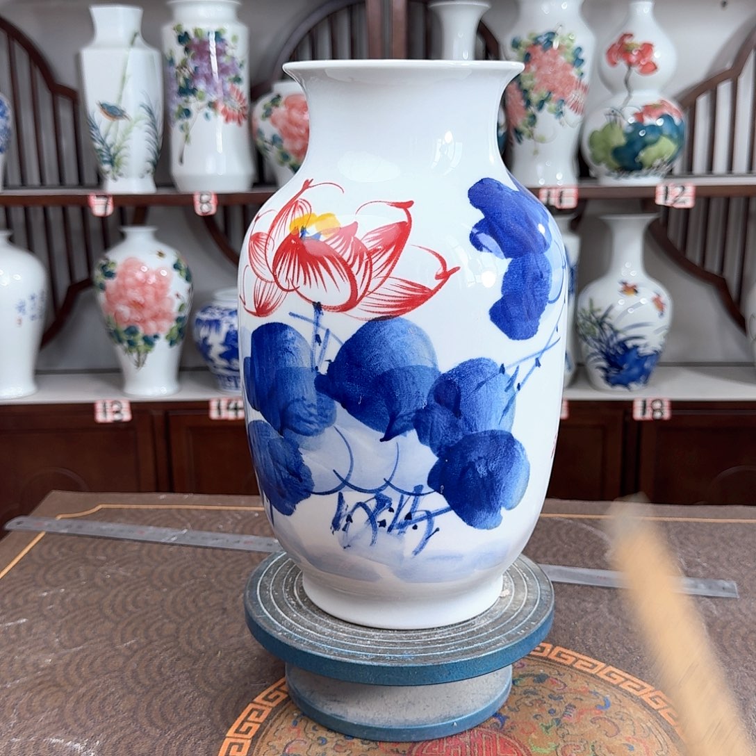 摆件景德镇陶瓷大冬荷花