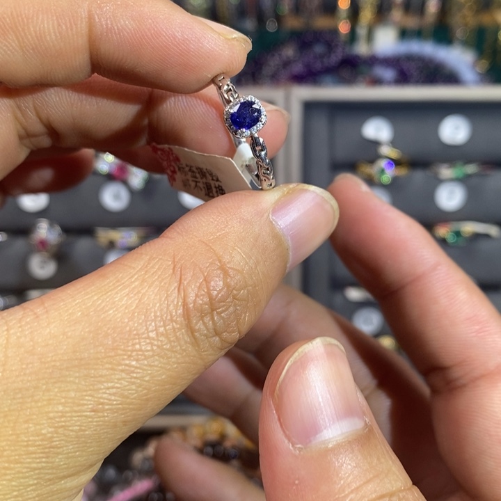 蓝宝石戒指银S925镶嵌
