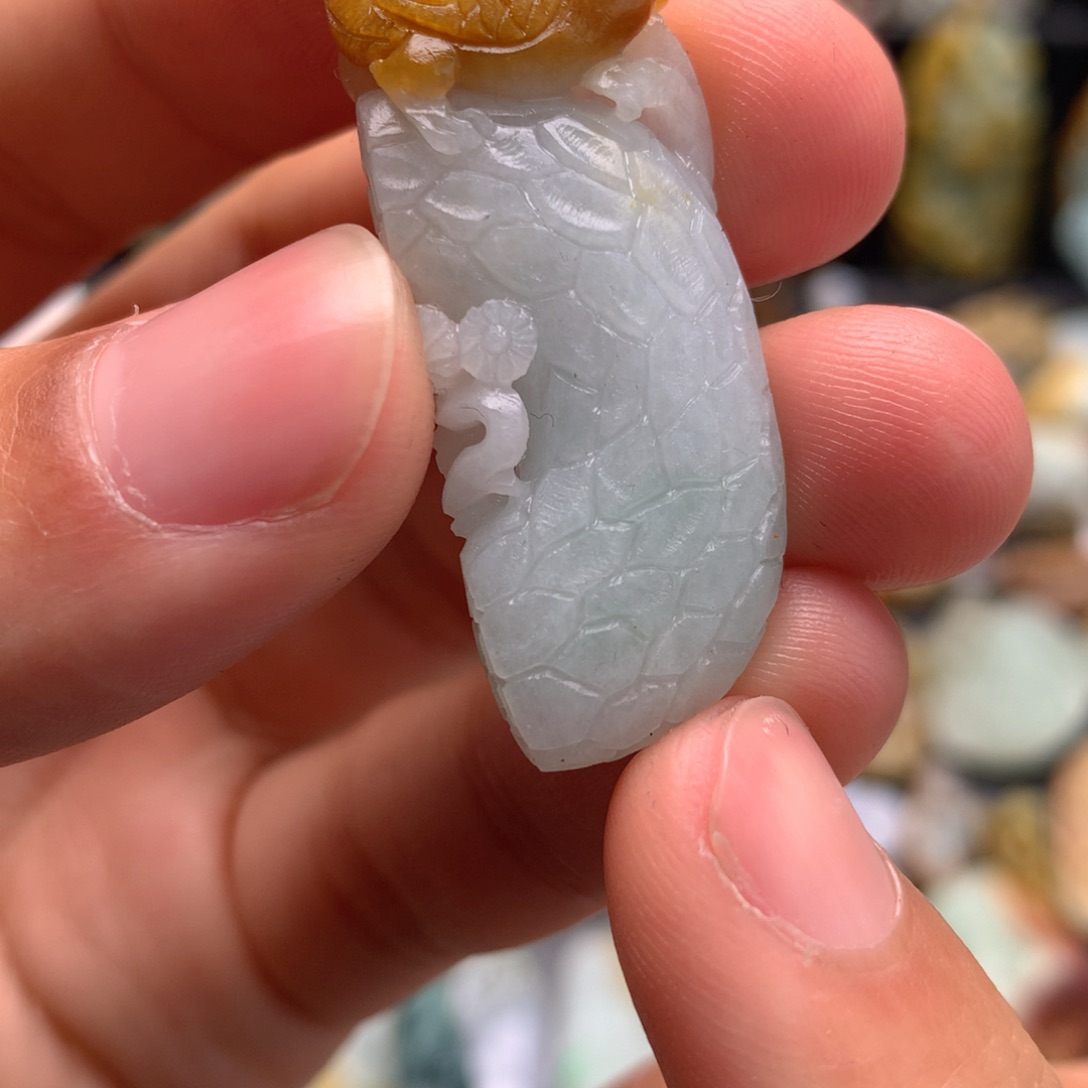 定制翡翠未镶嵌翡翠