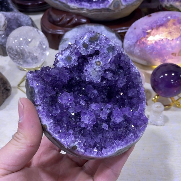 紫晶钛晶摆件未镶嵌