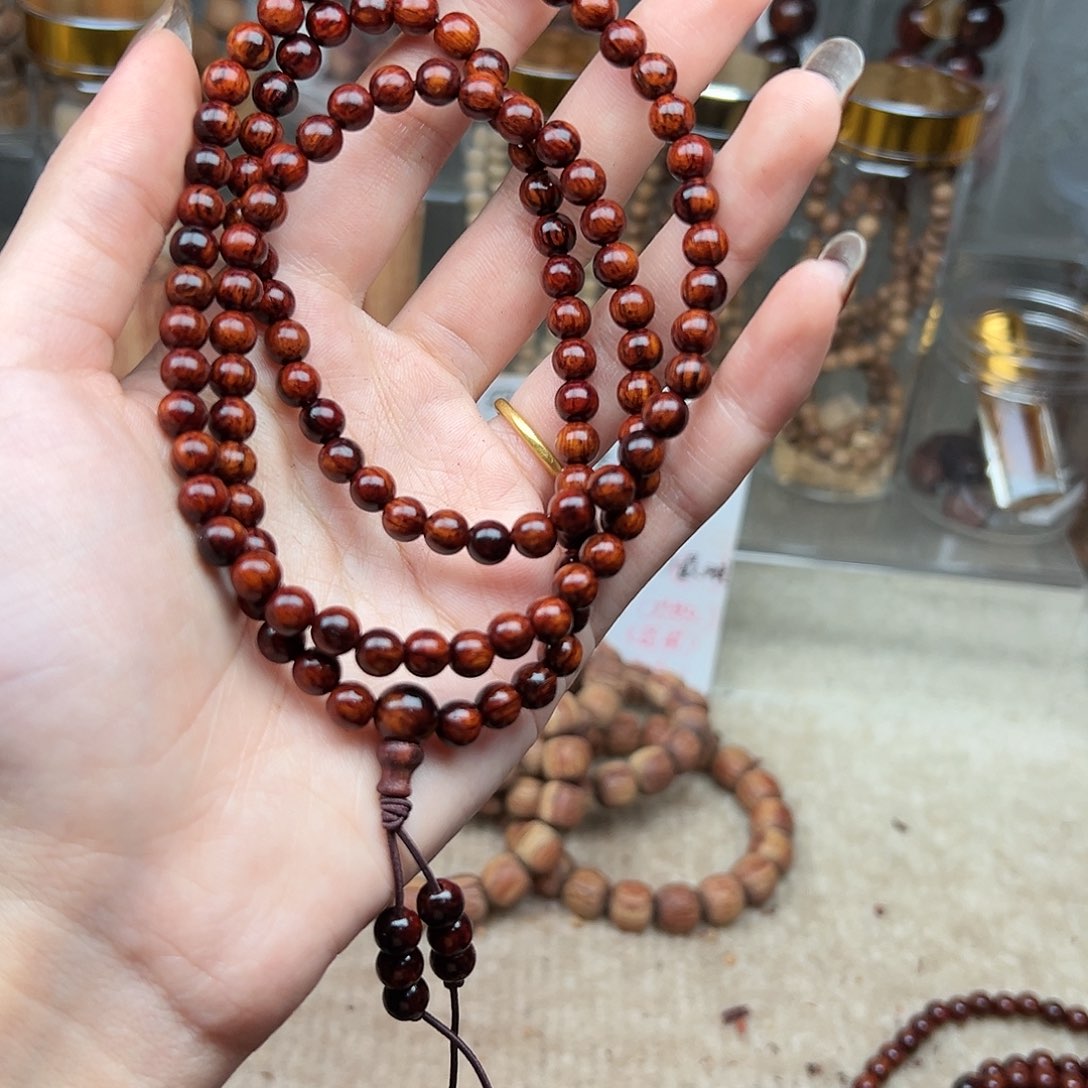 木红降06-108圆珠多圈（微瑕）