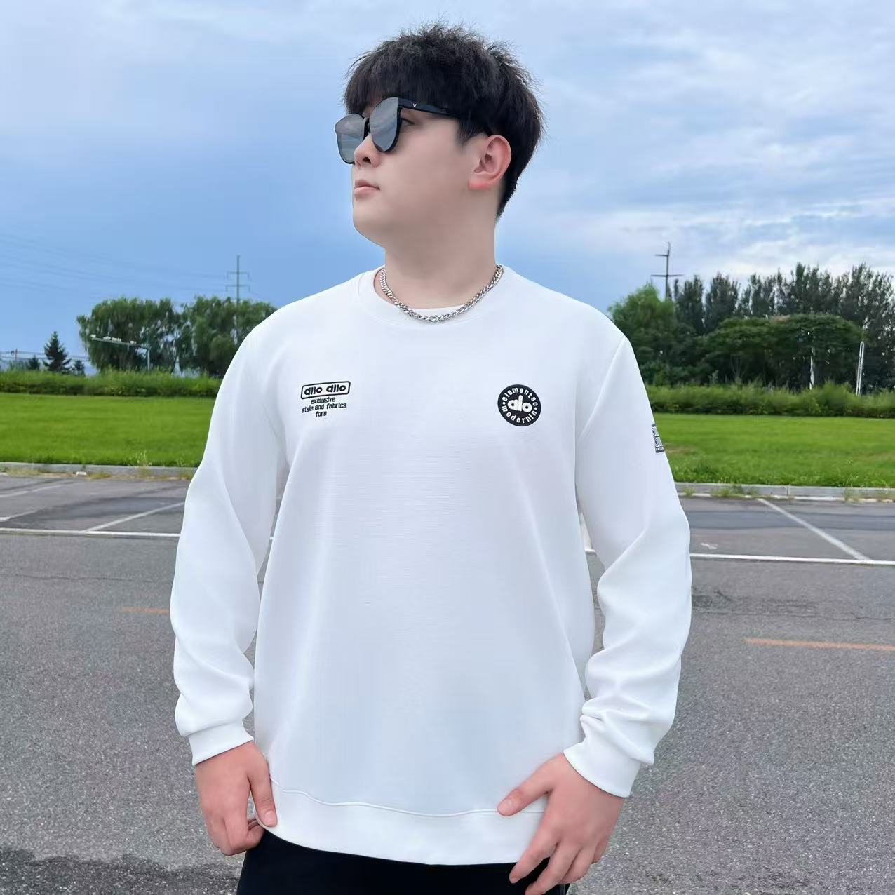 秋季新款 大码男时尚潮牌卫衣  男士加大圆领长袖72668