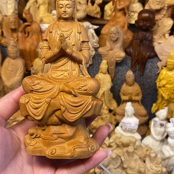 樟科（黄金檀）黄金檀瑕疵观音