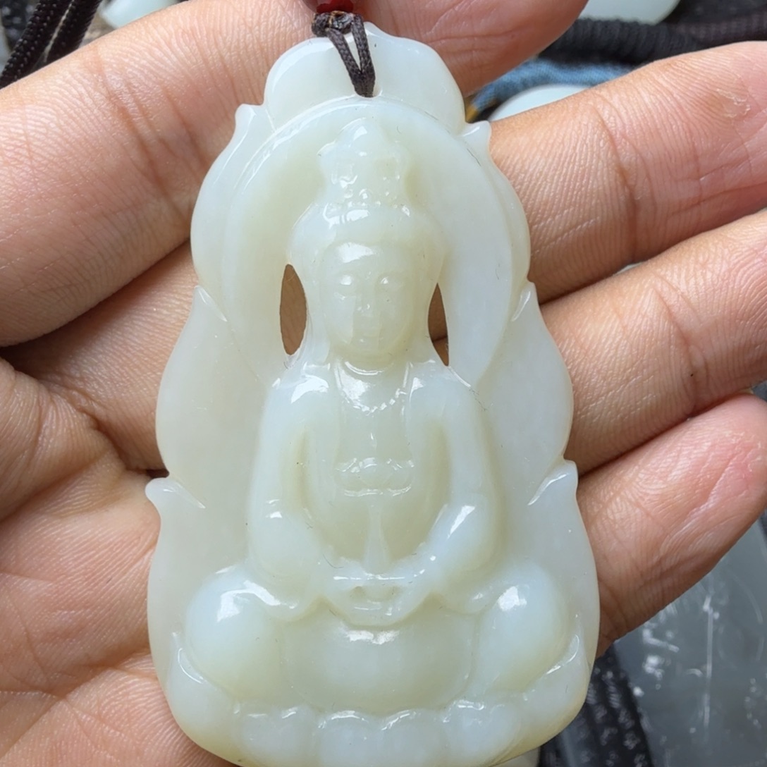 未镶嵌和田玉挂件