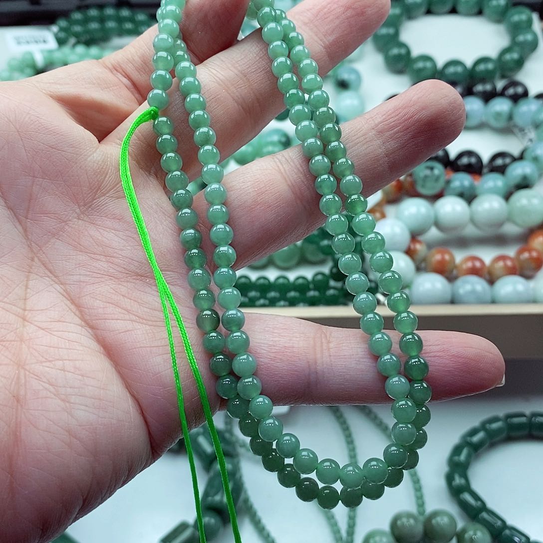 毛衣链未镶嵌翡翠