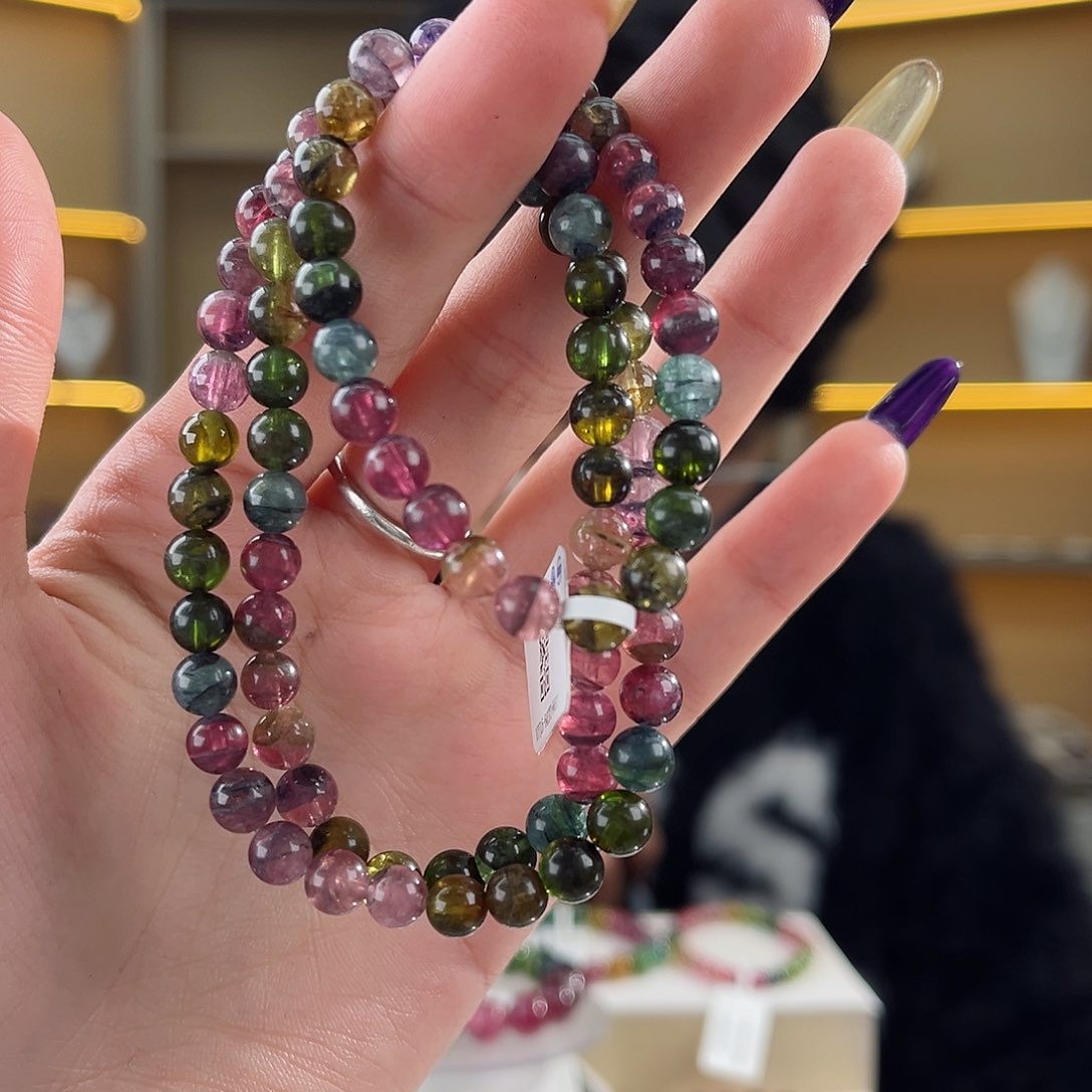 碧玺碧玺6mm多样性发一件未镶嵌