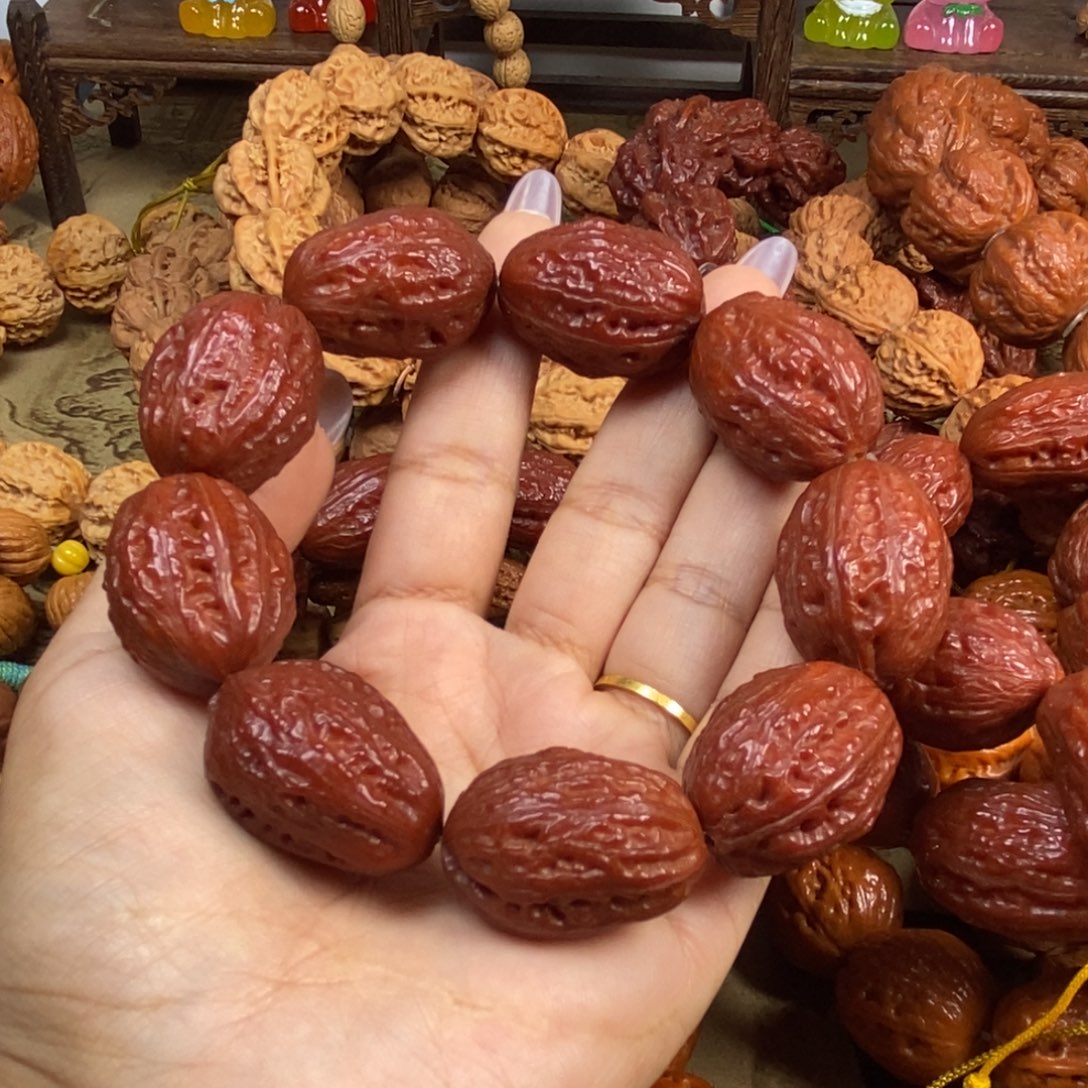 后***山吊坠文玩核桃无边大枣文玩核桃