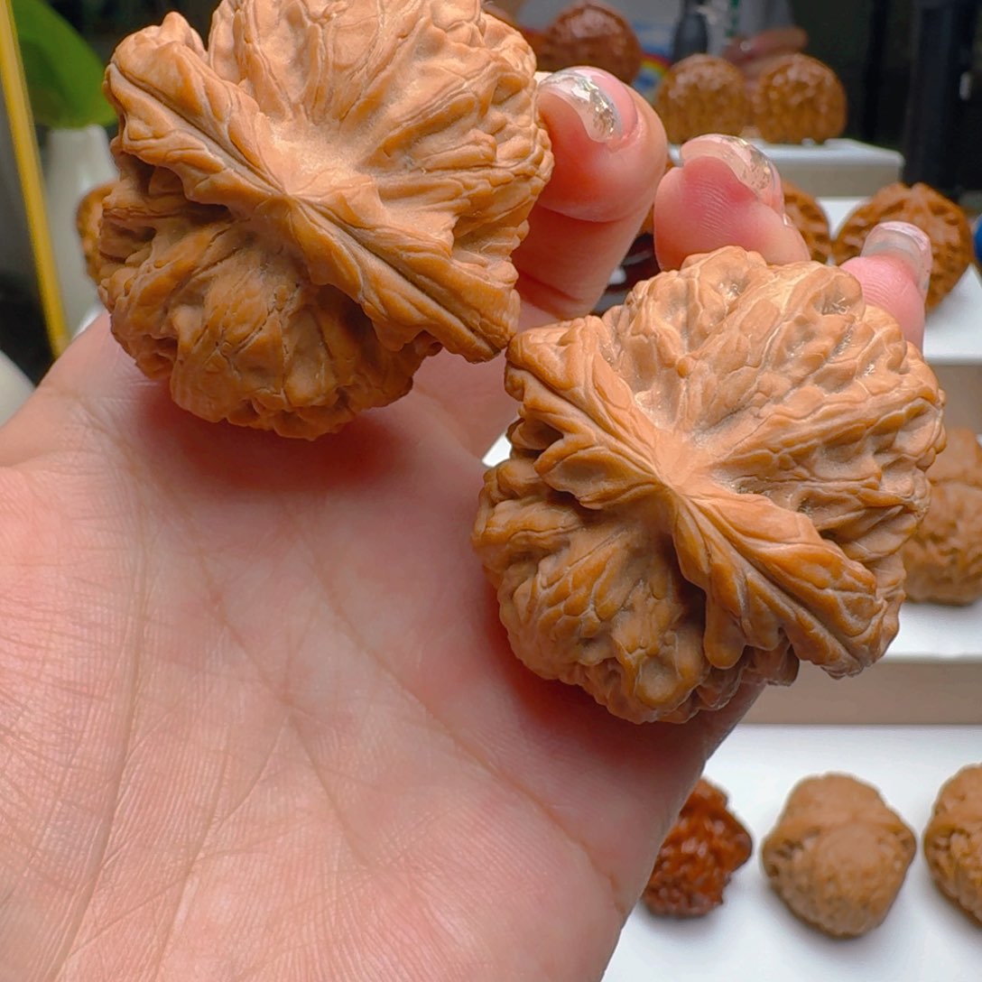 把件核桃42尺寸红锦鲤