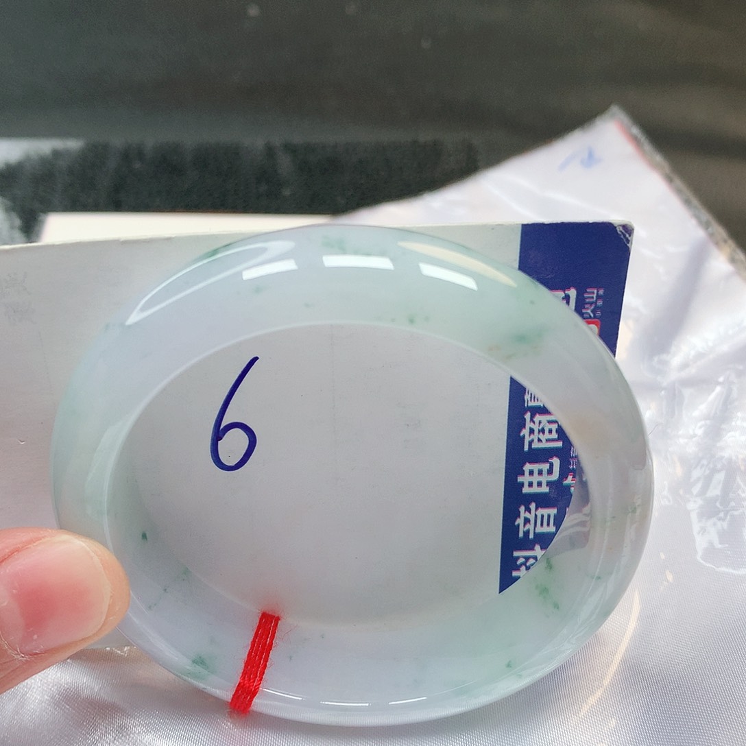 翡翠手镯未镶嵌6号
