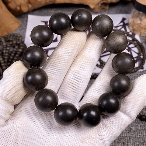 檀香木手串/手链老山檀香阴沉1.8微瑕疵