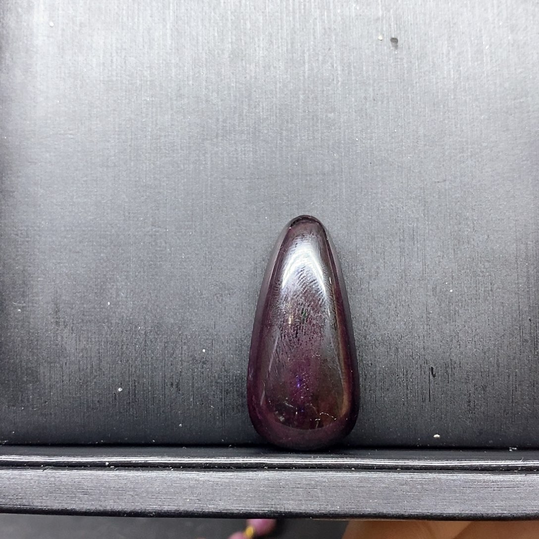 苏纪石（舒俱来）未镶嵌南非舒俱来老油紫水滴