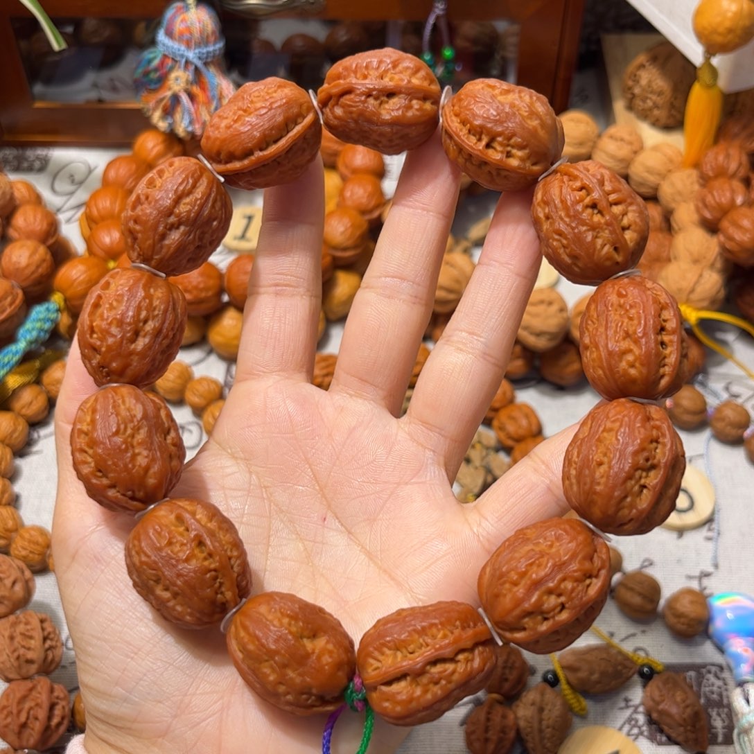 桃核吊坠粗筋蛤蟆背