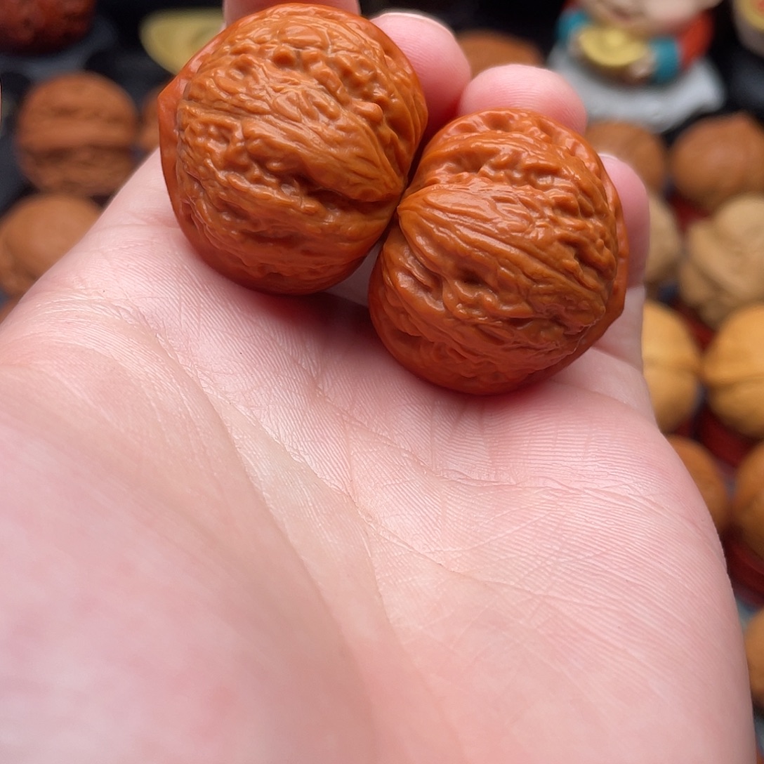 偷***住文玩核桃把件精品小手捻