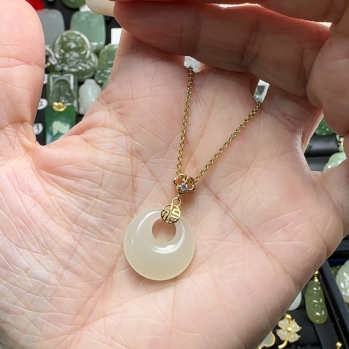 和田玉银S925镶嵌吊坠(赠链)