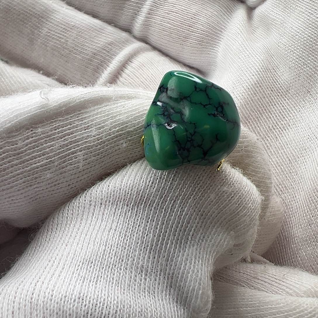 绿松石未镶嵌随形