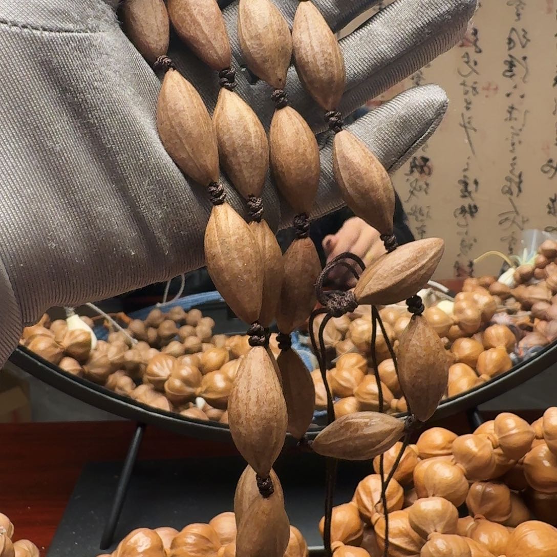 橄榄核手串柳叶核