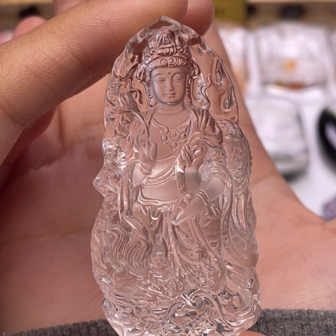 哈****未镶嵌水晶颈饰定制