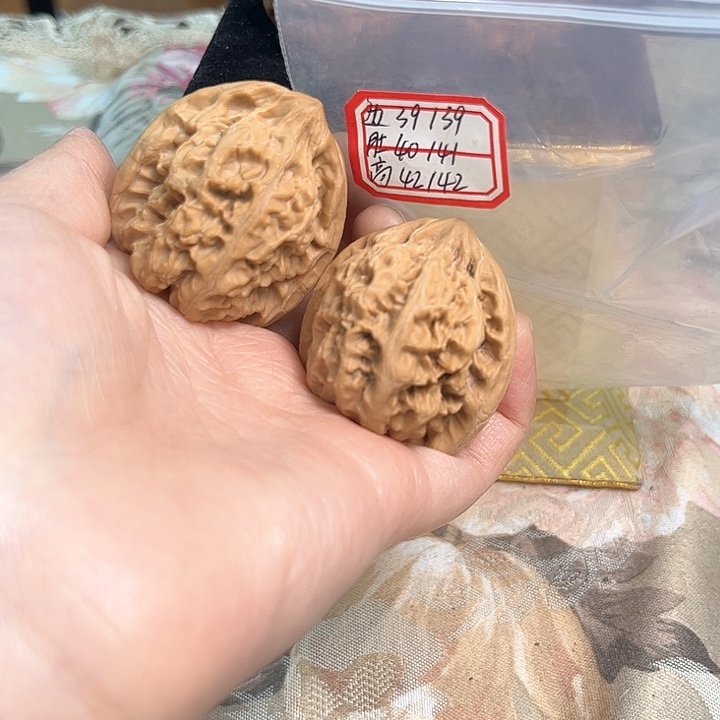 文玩核桃把件马蹄