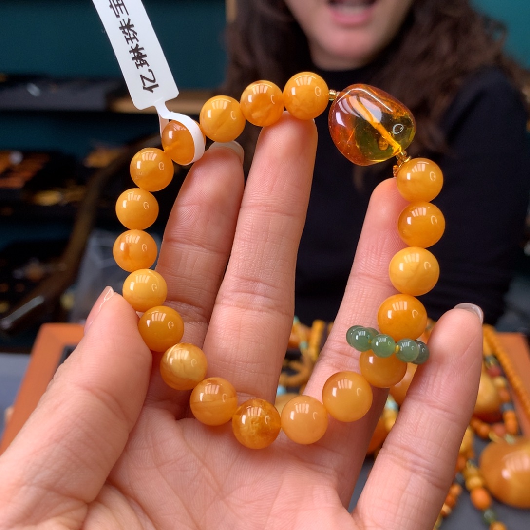 琥珀未镶嵌手串微瑕