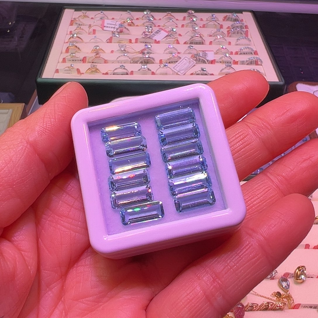 海蓝宝石裸石未镶嵌