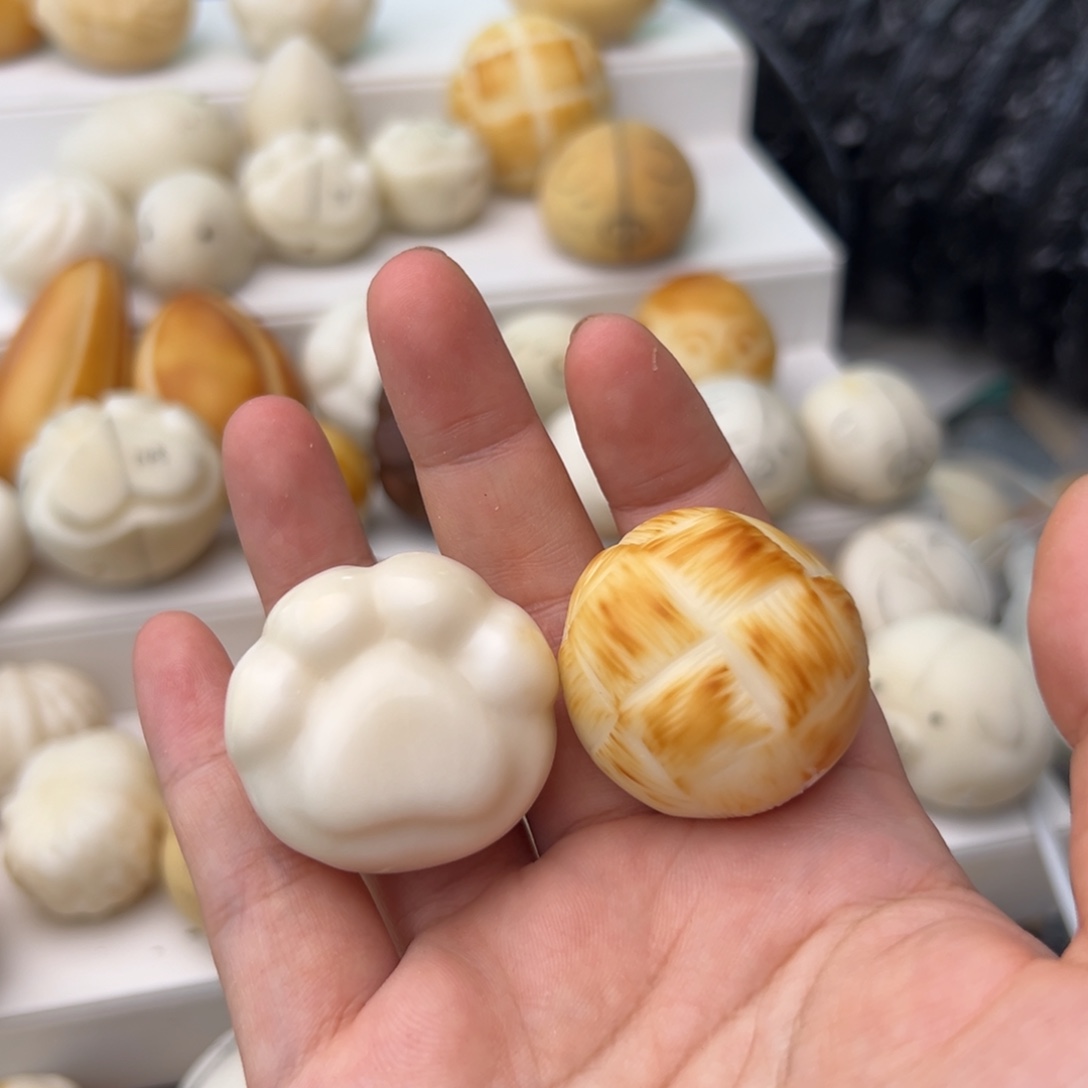 就***口把件菩提根/象牙果定制猫爪和菠萝包打孔编绳不退换