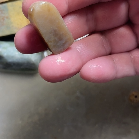 岫岩河磨玉（透闪石质玉）未镶嵌挂件