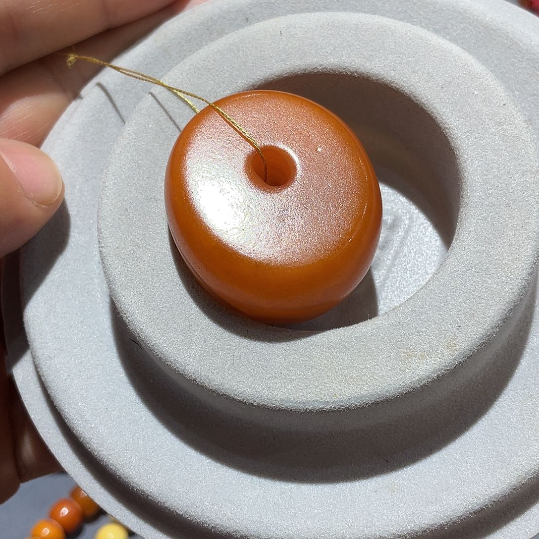 蜜蜡颈饰未镶嵌老蜜蜡吊坠15.4克