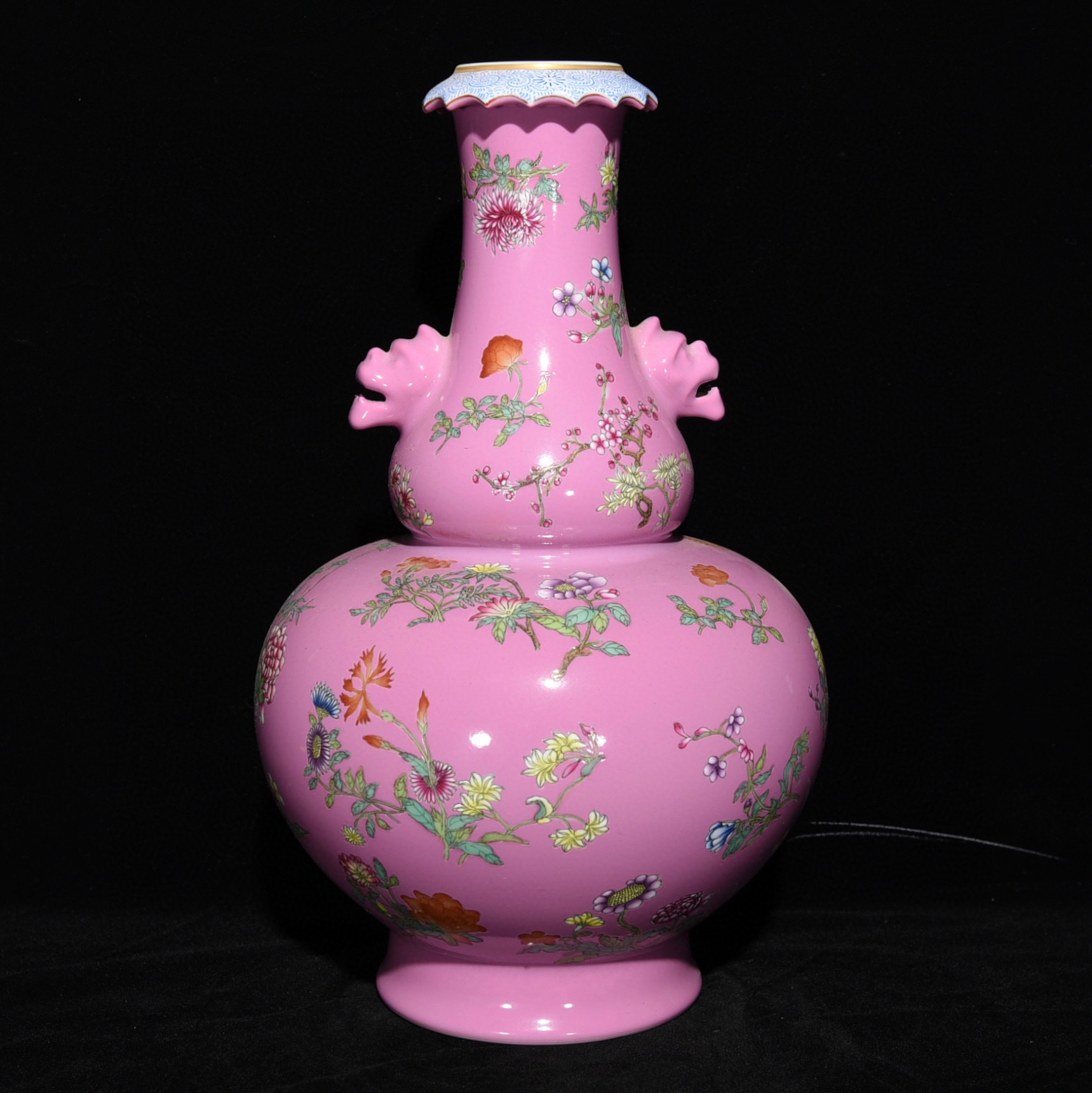 当代仿制 仿清乾隆粉红釉粉彩花卉纹兽头葫芦瓶尺寸32*20厘米