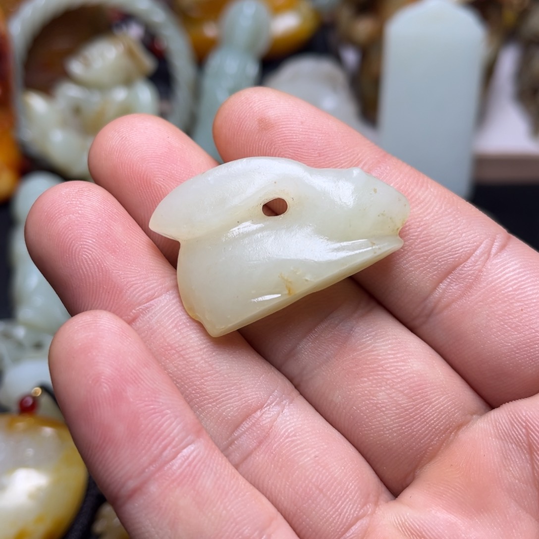 和田玉挂件未镶嵌