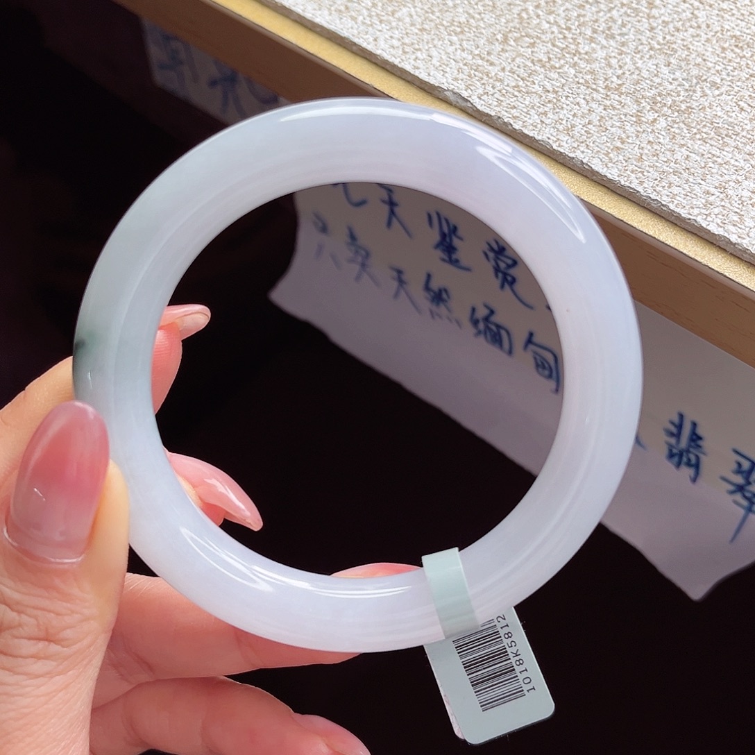 翡翠未镶嵌手镯手镯