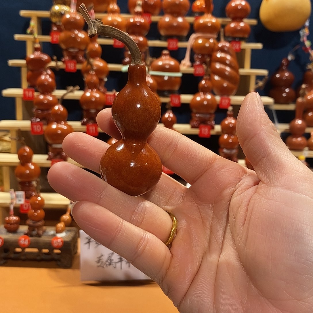 朱***心葫芦葫芦葫芦葫芦芳89