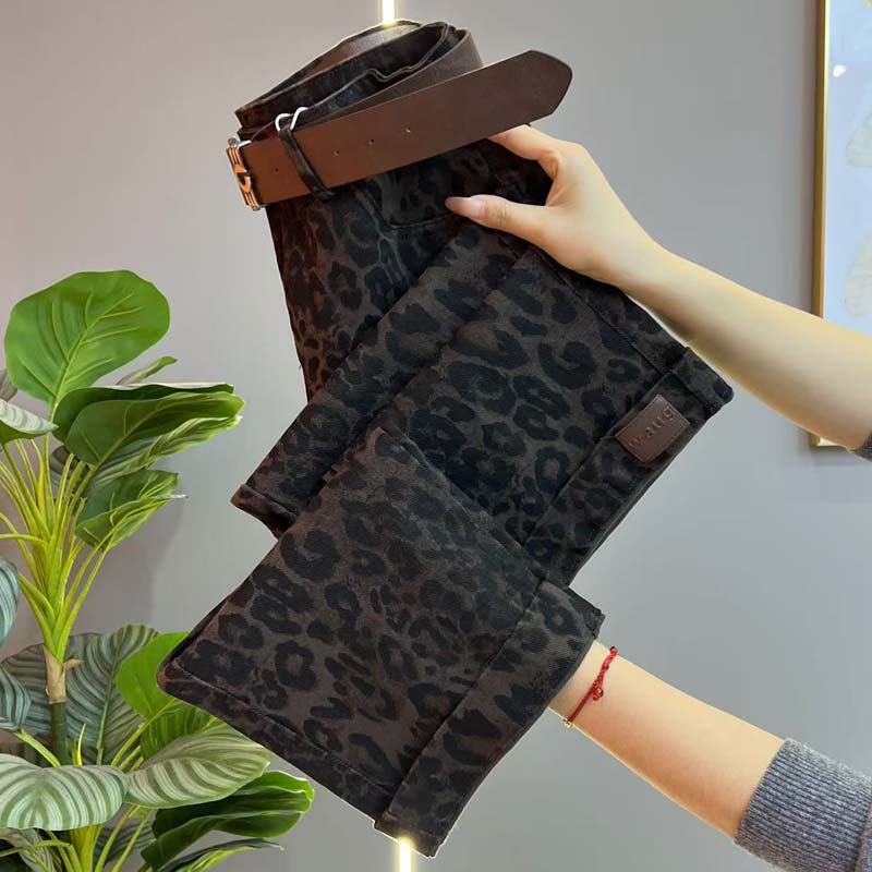 洋气豹纹欧洲站牛仔裤女2024春秋新款高腰宽松显瘦直筒阔腿弯刀裤